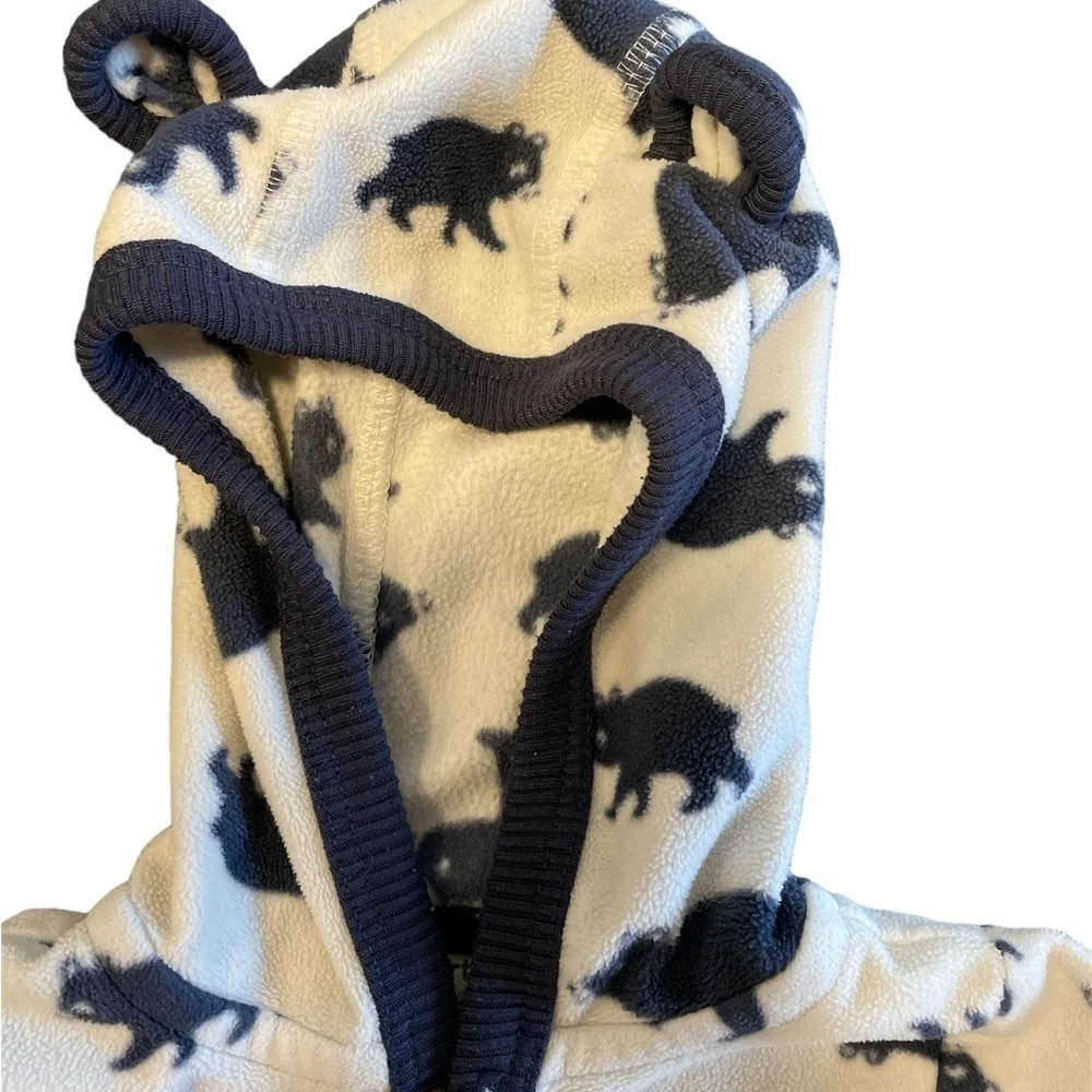 Carter’s one piece fleece size 3 mo
